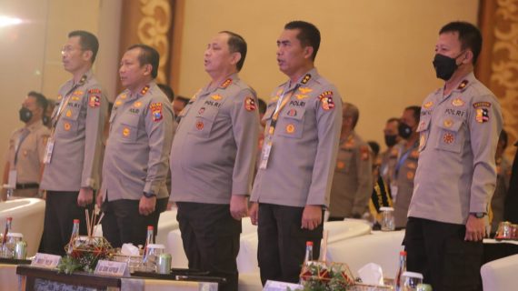 Waka Polri : Diharapkan SDM Polri Dapat Mencapai Keunggulannya Guna Mendukung Stabilitas Keamanan