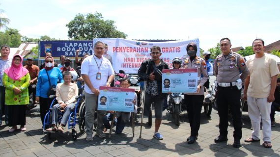 Polres Jember Gandeng Bank BRI Berikan 25 SIM D Gratis Untuk Disabilitas