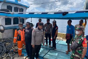 Antisipasi Konflik Antar Nelayan, Polres Sumenep Amankan Kapal Nelayan Asal Probolinggo di Laut Masalembu