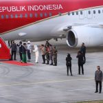 Kapolda Jatim bersama Forkopimda Sambut Presiden Jokowi di Bandara Blimbingsari