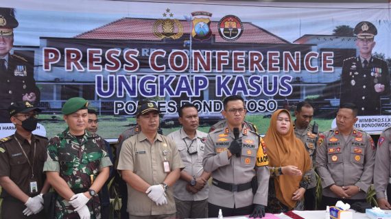Polisi Amankan Belasan Pelaku Narkoba dan Okerbaya di Bondowoso