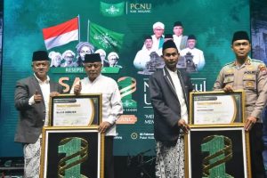 Sukseskan Rangkaian 1 Abad NU, Kapolres Malang Terima Penghargaan Dari PCNU Kab. Malang