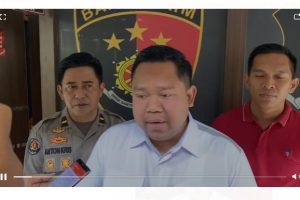 Polres Lamongan Klarifikasi Terkait Viralnya Foto Pria di Bungkus Rokok