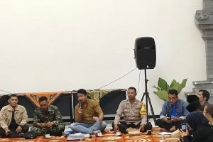 Bersama 3 Pilar, Bhabinkamtibmas hadiri pembentukan Kampung Wisata Songgokerto