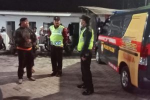 Cegah Munculnya aksi Premanisme, Petugas berikan Binluh dalam rangka Sukseskan Ops Bina Kusuma Semeru 2023