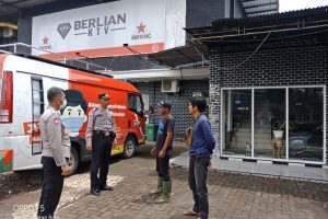 Hari ke 11 Ops Bina Kusuma, petugas sasar tempat karaoke Binluh tentang Narkoba