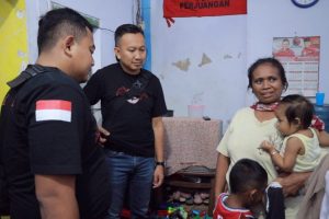 Polres Jember Berikan Bantuan Sembako Kepada Keluarga Tahanan Yang Kurang Mampu