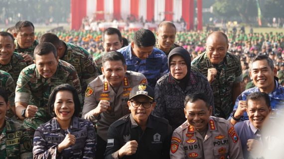 Wujudkan Sinergitas dan Soliditas TNI-POLRI, Ribuan Prajurit Padati Lapangan Rampal Kota Malang