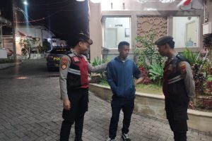 Laksanakan patroli  Mlam hari,Polres batu dan jajaran berusaha ciptakan harkamtibmas