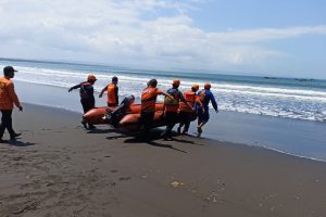 Polresta Banyuwangi dan Tim.SAR Gabungan Sisir Seluruh Perairan Banyuwangi, Cari ABK yang Hilang