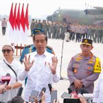 Kapolri Dampingi Presiden Jokowi Kirim Bantuan Tahap Awal ke Gaza