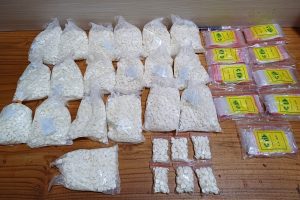 Polisi Berhasil Amankan Dua Residivis Pengedar Okerbaya di Situbondo, Puluhan Ribu Butir Pil Trex Disita