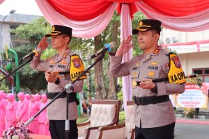 2 Tahun Menjabat, AKBP Oskar Serahkan Tongkat Komando Kapolres Batu