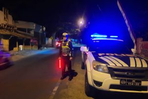 Giat Blue Light Patroll, Anggota Polres Batu Jaga Situasi Kamtibmas Di Wilayah Menjelang Pilkada Tahun 2024