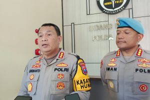 Viral Video Polwan Tegur Pengunjung yang Sedang Makan di Warkop, Kabid Humas Polda Jatim : Sudah Saling Memaafkan