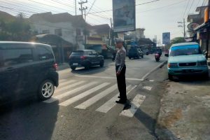 Berharap Kamseltibcar Lantas Semakin Baik, Satlantas Polres Batu Gencar Lakukan Poros Pagi