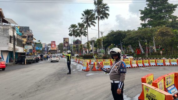 Inginkan Kamseltibcar Lantas Yang Baik, Personel Satlantas Polres Batu Laksanakan Poros Pagi
