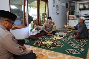Cooling System Jelang Pilkada, Kapolres Probolinggo Kota Silaturahmi Kamtibmas di Ponpes An-Nur