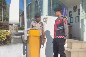 Sat Samapta Polres Batu Ciptakan Situasi Kondusif dengan Patroli Dialogis Objek Vital