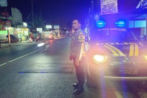 Polsek Pujon Gelar Patroli Rutin Malam Hari untuk Meningkatkan Keamanan