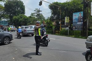 Pastikan Weekend Aman Dan Lancar Pasca Lebaran, Satlantas Polres Batu Gelar PAM Jalur