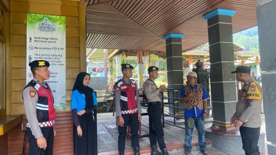 Pastikan Kenyamanan Wisatawan, Polres Batu Rutin Tingkatkan Patroli Objek Vital