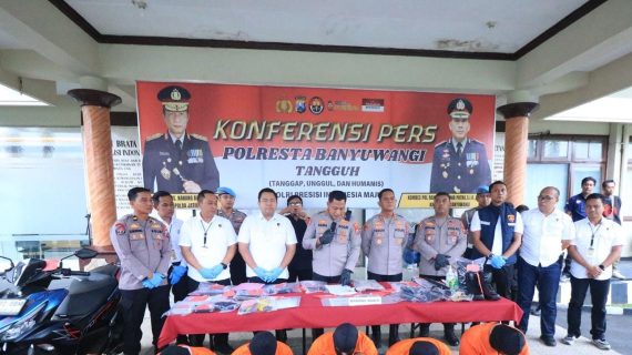 Operasi Pekat Semeru 2025  Polresta Banyuwangi Ungkap 25 Kasus  Amankan 37 Tersangka