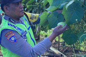 Aipda Basuki Bersama Anggota Laksanakan Patroli Siang Dialogis untuk Antisipasi 3C di Kecamatan Pujon