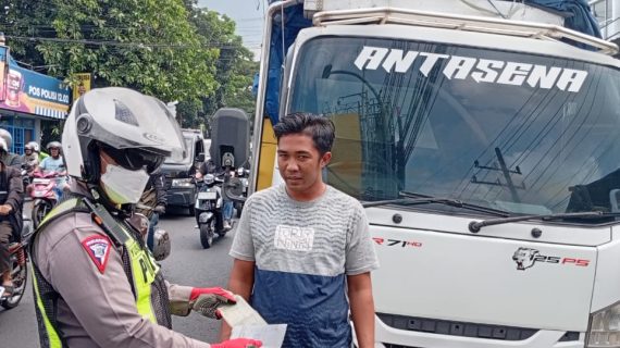 Tindakan Tegas Satlantas Polres Batu untuk Truk ODOL