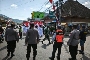 Karnaval Meriah! Polsek Pujon Pastikan Keamanan HUT ke-165 Ngroto