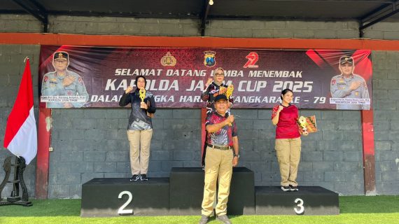 Polwan Polresta Malang Kota Raih Juara Lomba Menembak “Kapolda Jatim Cup 2025”