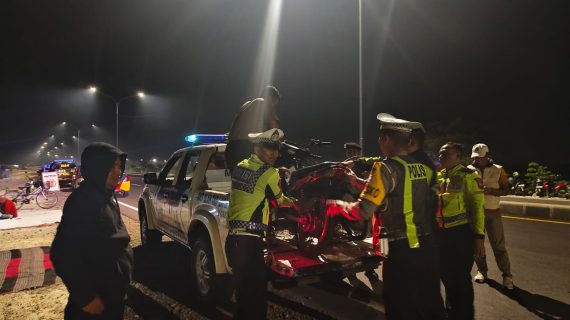 Polisi Gelar Patroli Balap Liar di Jalur Lintas Utara Lamongan 9 Motor Diamankan