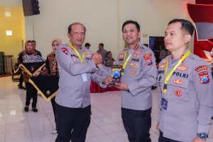 Sukses Selesaikan Sejumlah Perkara Tindak Pidana Polresta Sidoarjo Raih Penghargaan dari Kapolda Jatim