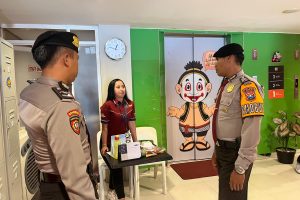 Antisipasi Gangguan Kamtibmas, Polres Batu Gelar Patroli Dialogis dan Himbauan di Lokasi Wisata