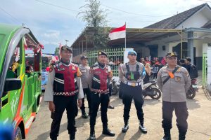 Polres Batu-Polsek Pujon Amankan Pawai Budaya Bersih Desa Pujon Kidul