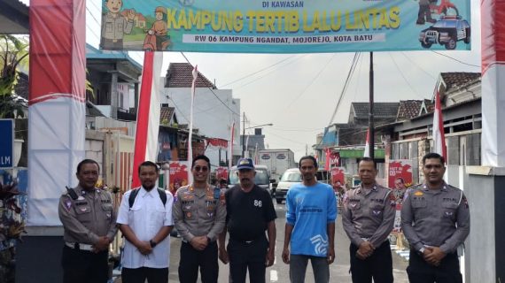Satlantas Polres Batu Tinjau Kampung Tertib Lalu Lintas