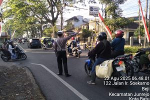 Cegah Kepadatan, Satlantas Polres Batu Atur Lalin Jelang Weekend