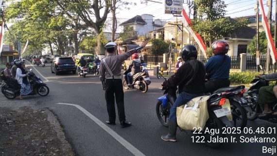 Cegah Kepadatan, Satlantas Polres Batu Atur Lalin Jelang Weekend