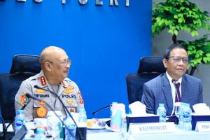 Polri Teguhkan Moral dan Profesionalisme Pasca Krisis, Gandeng Prof. Mahfud MD dan Komjen Chryshnanda