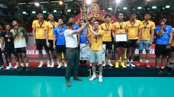 Tim Putra Bhayangkara Presisi Juara I di Open Tournament Bola Voli Piala Panglima TNI Tahun 2025