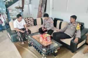 Patroli Dialogis Bhabinkamtibmas Dukung Ketahanan Pangan Warga
