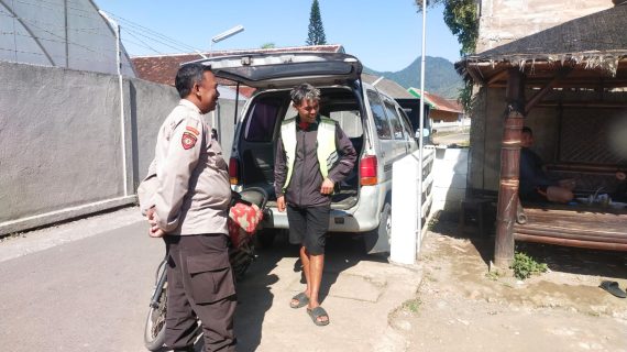 Cegah Gangguan, Personel Polsek Pujon Intensifkan Patroli Dialogis