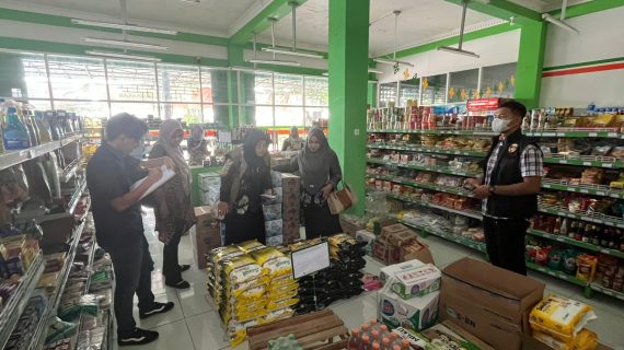 Polres Bojonegoro Bersama Pemkab Lakukan Sidak Gabungan, Pastikan HET Beras Tetap Terkendali