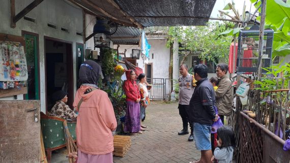 Bhabinkamtibmas Lakukan Sambang Warga, Jaga Guyub Rukun dan Kawal Kamtibmas