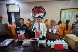 Semangat Sumpah Pemuda Polresta Banyuwangi Komitmen Berantas Narkoba : Ungkap 22 Kasus Amankan 25 Tersangka