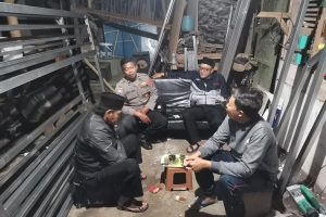 “Bhabinkamtibmas Desa Beji Polres Batu: Sambang dan Himbauan Kamtibmas untuk Masyarakat”
