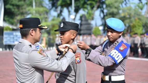 Latja Diktuk Bintara Polri 2025 di Polres Gresik 50 Siswa Siap Terjun Layani Masyarakat