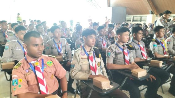 Sat Binmas Polres Batu Dampingi Perkemahan Bhakti Pancasila Pramuka Saka Bhayangkara, Tanamkan Nilai Kebangsaan dan Kedisiplinan