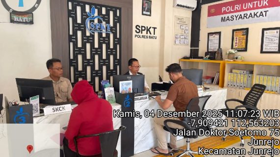 SPKT Polres Batu Ciptakan Kenyamanan Warga dengan Pelayanan Humanis untuk SKCK dan SKTLK