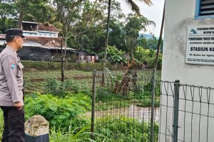 Polsek Ngantang Intensifkan Pemantauan dan Mitigasi di Lokasi Rawan Banjir